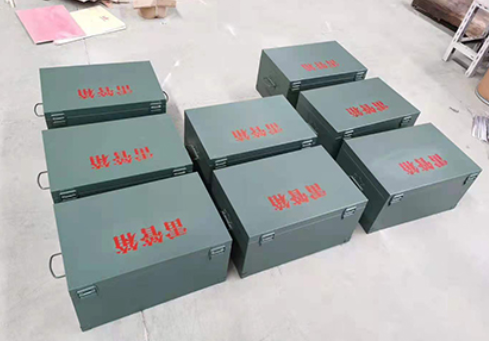 饶平炸药箱和雷管箱一般是怎么存放的？